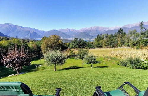 Colico Apartment | Cosy apartment for 4 people with WIFI, TV and patio