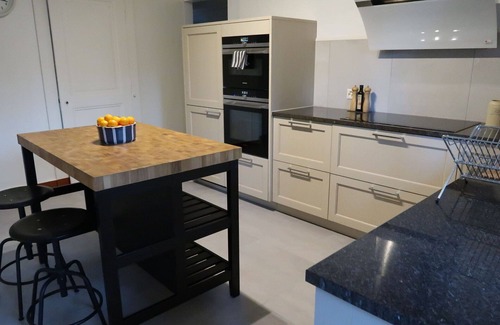 Les Posses-sur-Bex Apartment | Cosy apartment for 4 people with WIFI, TV, balcony and panoramic view