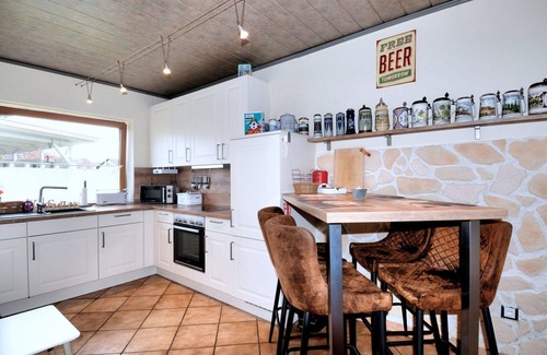Brakel Apartment | Cosy apartment for 5 people with WIFI, TV, terrace and pets allowed