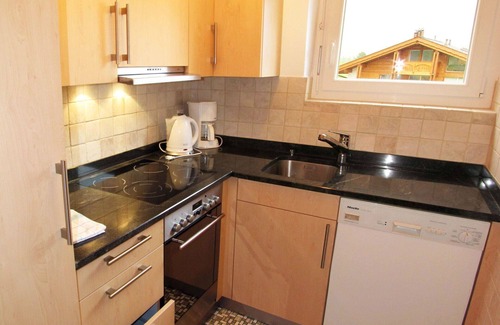 Saas-Fee Apartment | Cosy apartment for 6 guests with WIFI, TV and balcony
