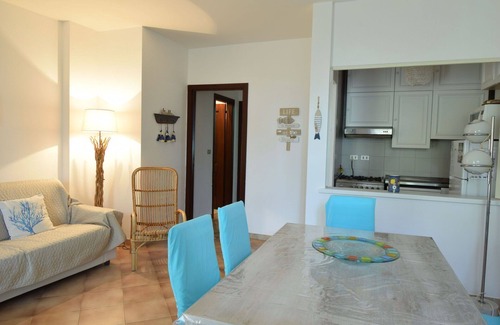 Fertilia Apartment | Cosy apartment for 6 guests with A/C, TV and pets allowed