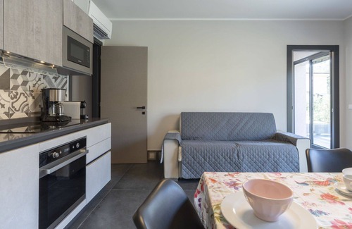 Caramagna Ligure Apartment | Cosy apartment for 6 guests with pool, A/C, WIFI, TV, terrace and pets allowed