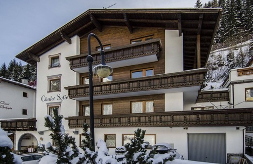 Ischgl Apartment | Cosy apartment for 6 people with WIFI, TV, balcony and pets allowed