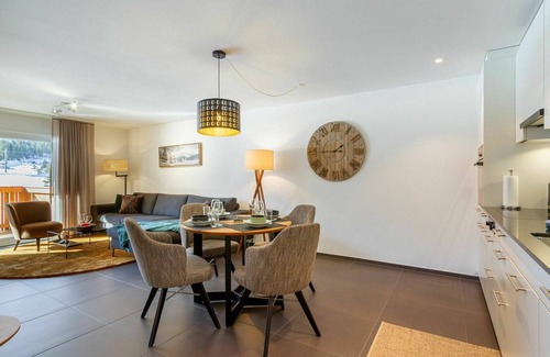 Blausee Apartment | Cosy apartment for 4 people with WIFI, TV, balcony and panoramic view