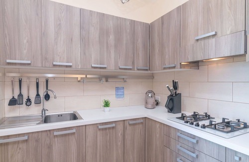 Porto Pozzo Apartment | Cosy apartment for 4 guests with pool, WIFI, A/C, terrace and pets allowed