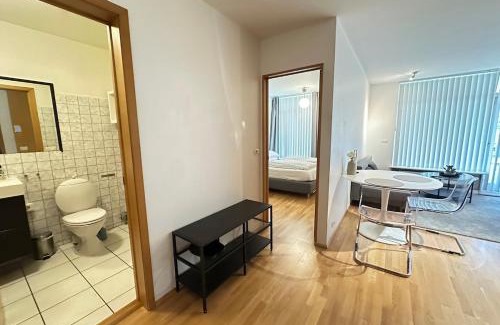 Haaleiti Apartment | Cosy apartment in Fossvogur Reykjavik - Birta Rentals
