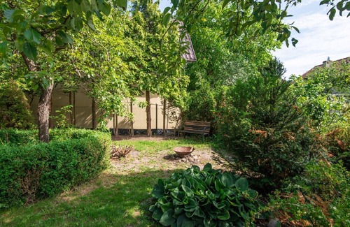 Koszalin House | Cosy apartment in villa for 10 guests with WIFI, TV, patio and pets allowed