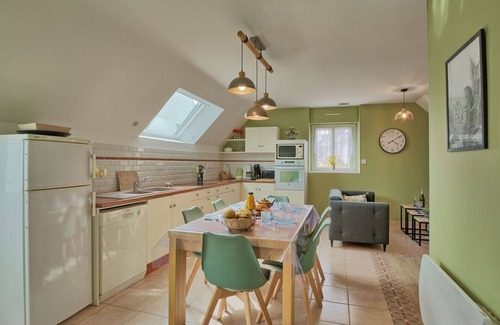 Plouhinec Villa | Cosy apartment in villa for 5 people with WIFI, TV and terrace