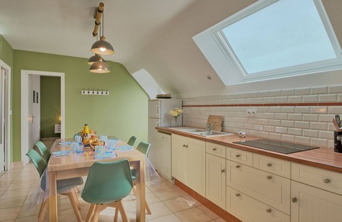 Plouhinec Villa | Cosy apartment in villa for 5 people with WIFI, TV and terrace