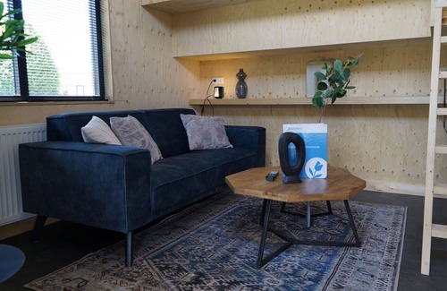 Vleteren House | Cosy apartment in villa for 4 people with WIFI, TV and terrace