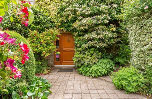 Sartilly-Baie-Bocage Villa | Cosy apartment in villa for 3 people with WIFI, TV and terrace