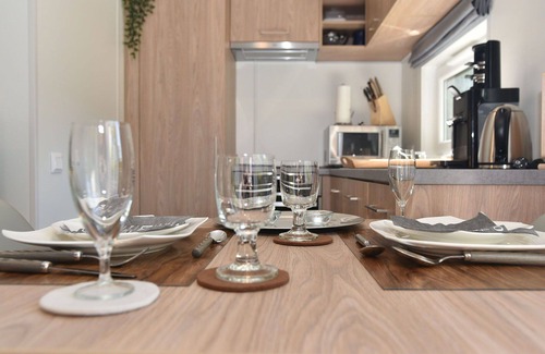 Wemding House | Cosy apartment in villa for 4 people with WIFI, A/C, TV, terrace and pets allowed