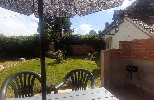 Le Pin Cottage | Cosy Country Cottage nclose to Le Pal theme park.