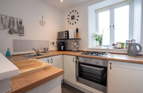 Baslow Cottage | β¨ Cosy Corner Cottage β A Cosy Hideaway in the Peak District π‘