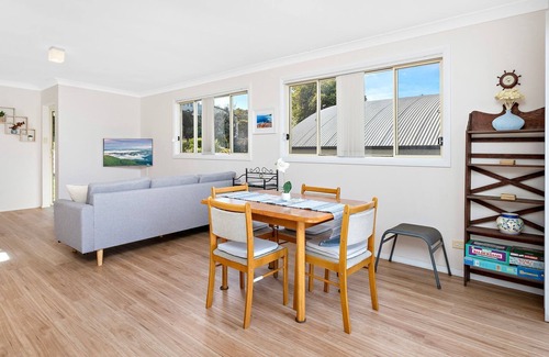 Gerroa House | Cosy cottage by the sea
