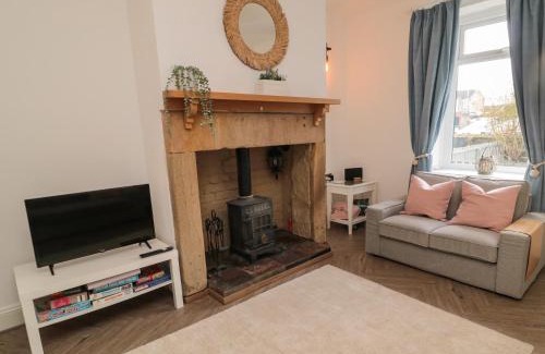 Amble House | Cosy Cottage