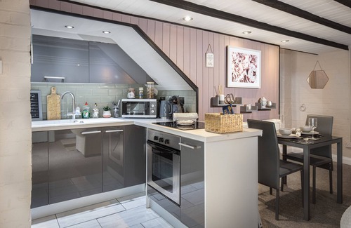 Lytham St. Anne's Cottage | Cosy Cottage in Lytham St Annes - Close to Beach
