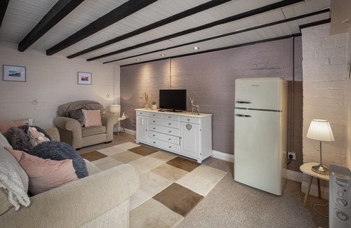 Lytham St. Anne's Cottage | Cosy Cottage in Lytham St Annes - Close to Beach