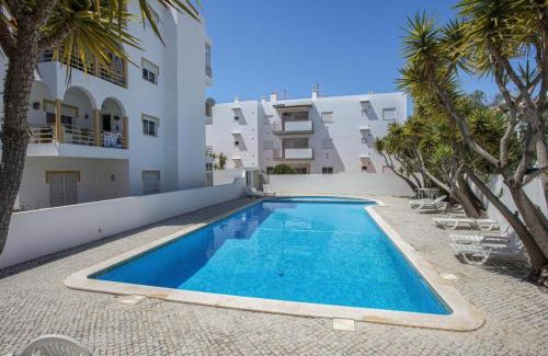 Funchal Apartment | Cosy Flat in Central Lagos with Pool