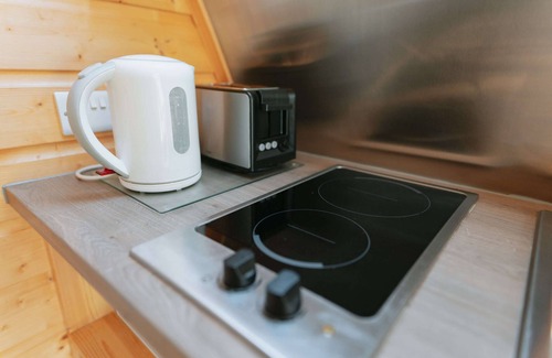 Weston Cabin | Cosy Glamping Cabin With Wood Fired Hot Tub