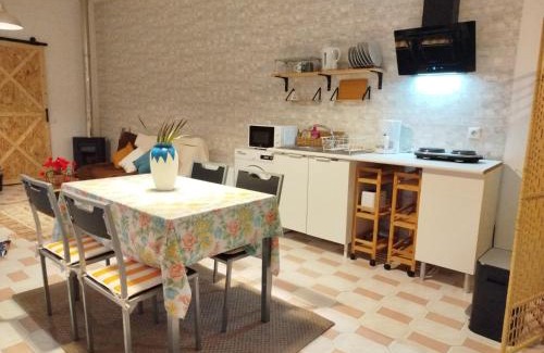 Ferreira-a-Nova Apartment | Cosy Loft by l'Arche de Jo