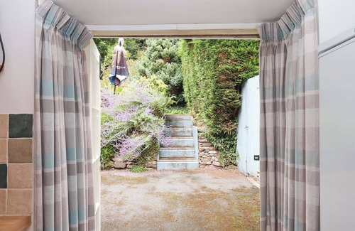 South Molton House | COSY NOOK, pet friendly, character holiday cottage in North Molton