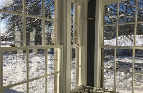 Peebles Cottage | Cosy off-grid cottage in Scottish Borders, only 40 minutes to Edinburgh airport!