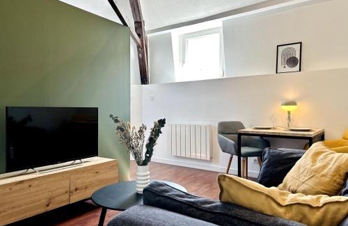 Vauban - Wazemmes Apartment | Cosy renovated apartment in Lille - Wazemmes