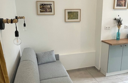 Lyon City Centre Apartment | Cosy, renovated studio - Quiet, central and bright