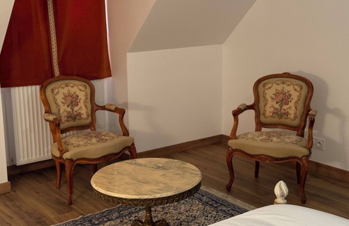 Mont-pres-Chambord Bed & Breakfast | Cosy room in the woods