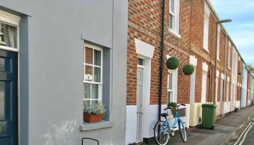 Oxford City Centre House | Cosy Victorian Terrace house in Jericho