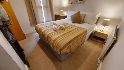 Chatham Apartment | Cosy Villa- 5 Bedroom Accommodation Great For Longer Stays!