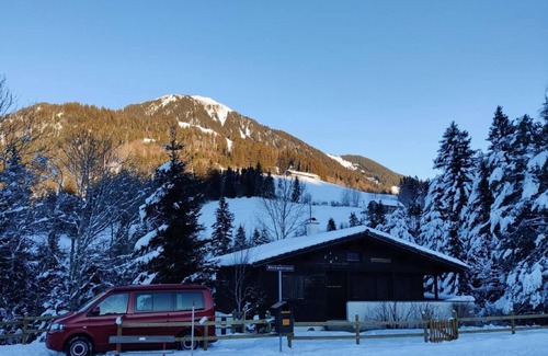 Soerenberg Ski Chalet | Cosy, warm interior with wood