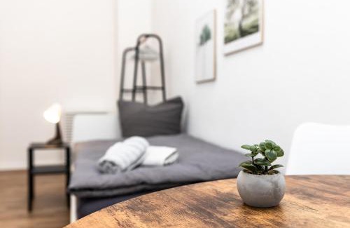 Kray Apartment | CosyHomes24 - TOP-traffic connection and balcony - E01