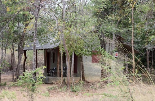 Habarana Cabin | Cottage for 2 - Eagles Wing's GuestHouse