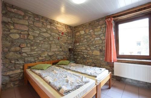 Gouvy House | Cottage in Petite Langlire with bubble bath