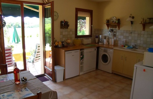 La Fagette House | Cottage is within walking distance of Le Bugue, view over fields,pets welcome,wifi
