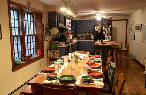 East Harwich House | Cottage on Cape Cod & Beautiful Long Pond w/Quick Drive to Ocean