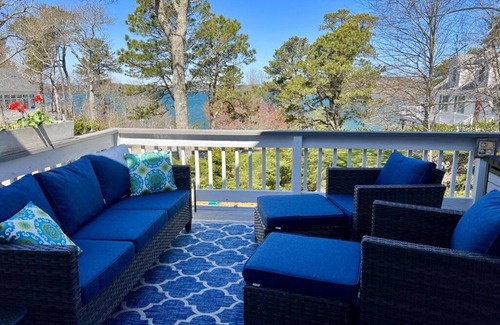 East Harwich House | Cottage on Cape Cod & Beautiful Long Pond w/Quick Drive to Ocean
