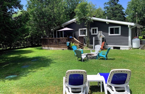Kincardine House | Cottage Rental close to lake Huron beach!