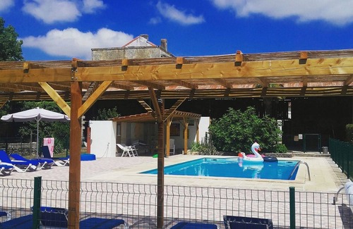 Asnieres-la-Giraud Cottage | Cottage (sleeps 5) at Domaine de Chantageasse, a 17th century estate with pool