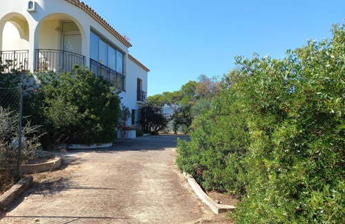 Casaglione House | Cottage with a large garden and beautiful views