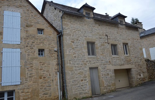 Severac-l'Eglise House | Cottages with mountain views