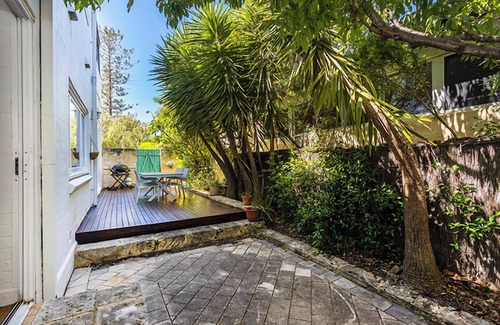 Cottesloe Apartment | Cottesloe Seascape Apartment - Executive Escapes