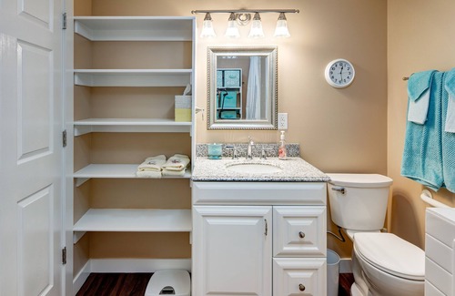 Eden Apartment | Country apartment that sleeps 4. Nestled in the Ogden Valley near the Lake.