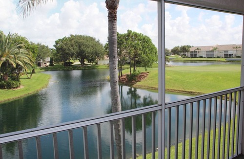 Estero Condo | Country Creek - Charming and Light Corner Condo with Golf !