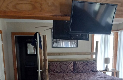 Myrtle Cabin | Country Haven