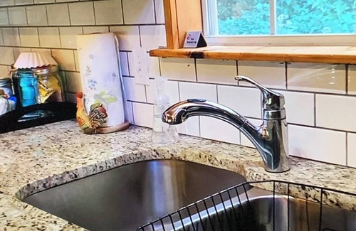 Sylva House | Country House by the Creek in Sylva/Pet friendly!