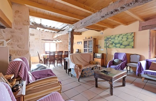 Llano de Bureba House | Country House 'Casa Llano' with Mountain View and Wi-Fi