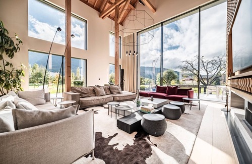 Saint-Cergues House | Country House 'Chateau De Neydens' with Mountain View, Wi-Fi and Air Conditioning